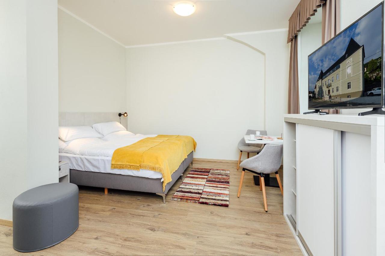 Trenčianske Teplice Apartmanovy Dom Grand - Contactless Check In מראה חיצוני תמונה